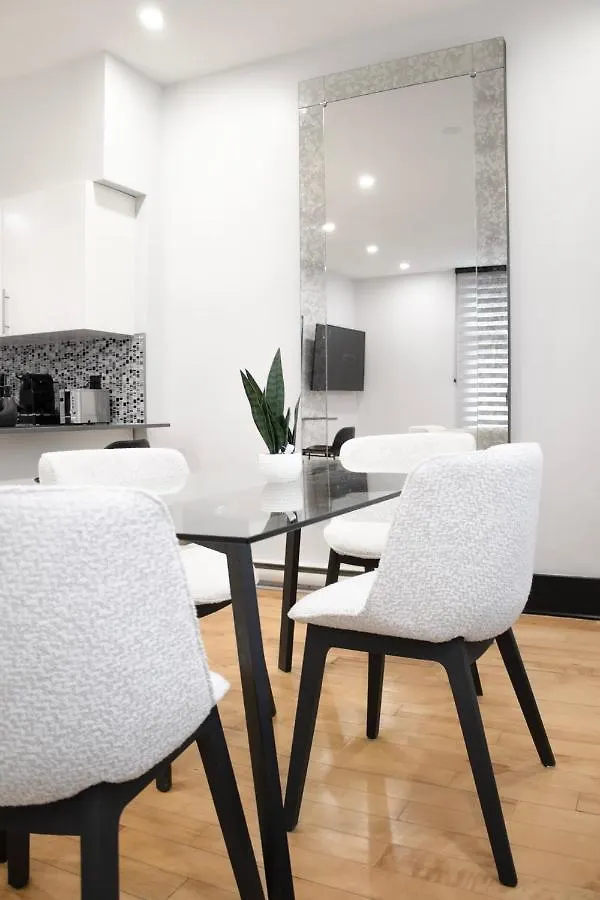 Chic 1-Bedroom Retreat In Montreal'S Vibrant Plateau Mont-Royal Area - Apt 3 Apartmán Montreal